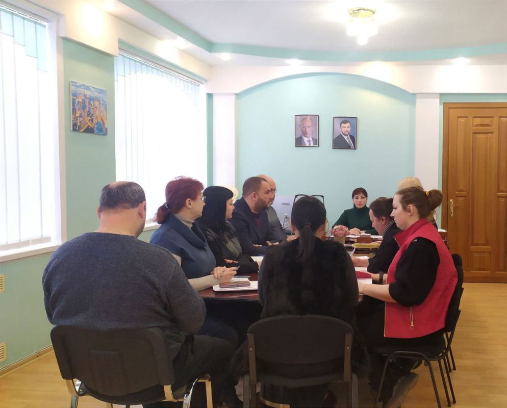 � ������������� ���������� ������ �. ������� ���������� ����� ���������� ���������