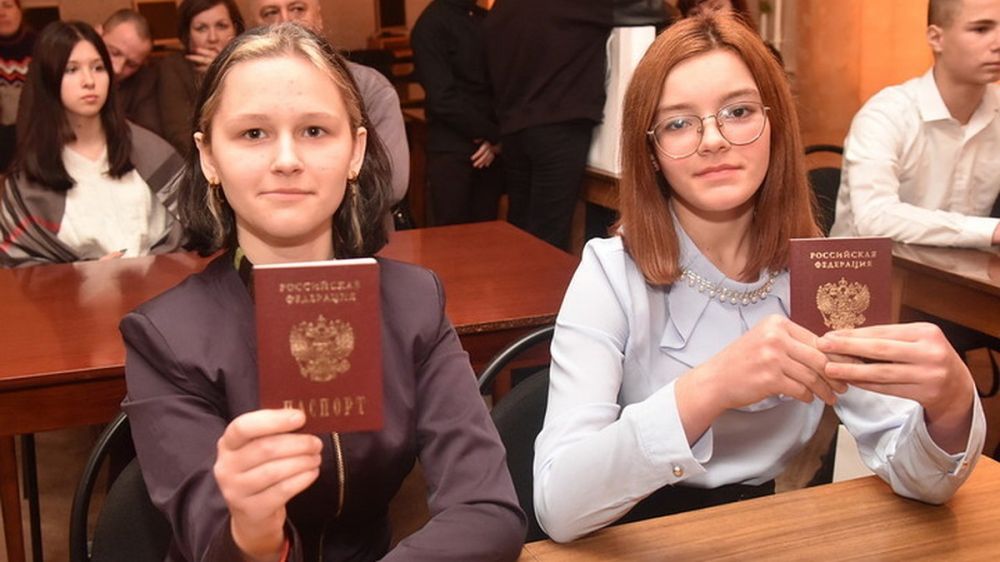 В ДНР российские паспорта получили более 550 тысяч жителей