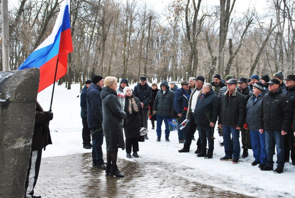 ����� ���������: �������� 15 �������, ���������� ������ ���� � ���� ����������� ������, ����������� ��������� ���� �� ��������� ���������