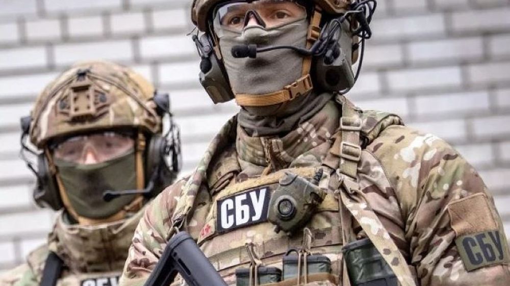 Полковник ЛНР Киселев заявил о массовом отъезде сотрудников СБУ из Славянска и Краматорска