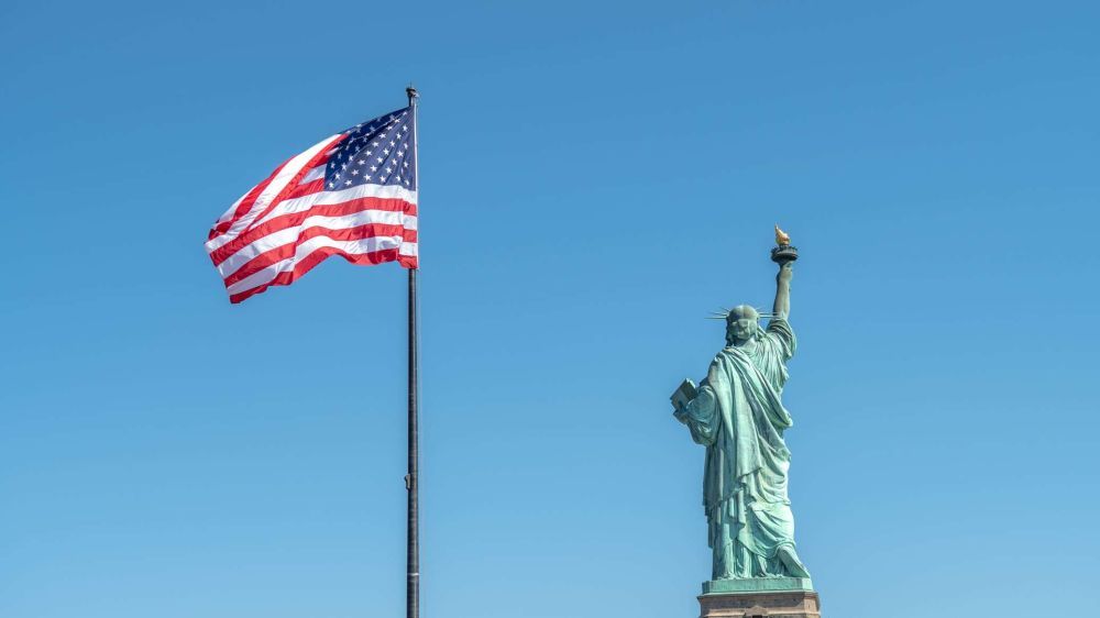 Журналист из США попал в украинский "список смерти" из-за Крыма