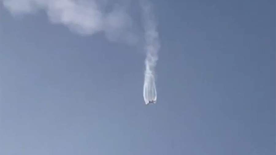 Пилоты упавшего в ДНР самолета живы