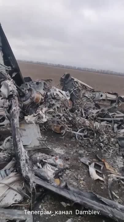 ������ �������: �������������� ����������� "V" �� �� ����� ������� � ������ �������� ������� ��������� ��-52 ��������� ������� ��� ������