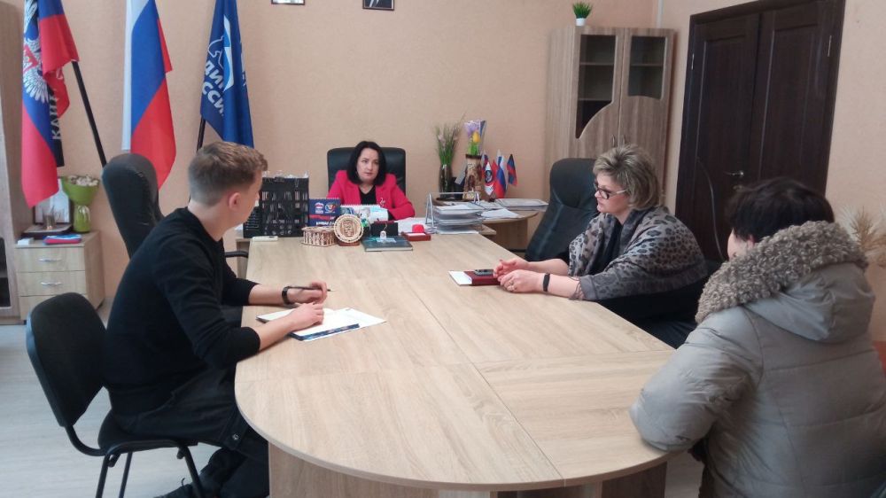 �������, 16 �����, ����������� ����� ������������� ������������� ������ �� ���������� �������� ���������� ����� ��������� ������� ����� �������