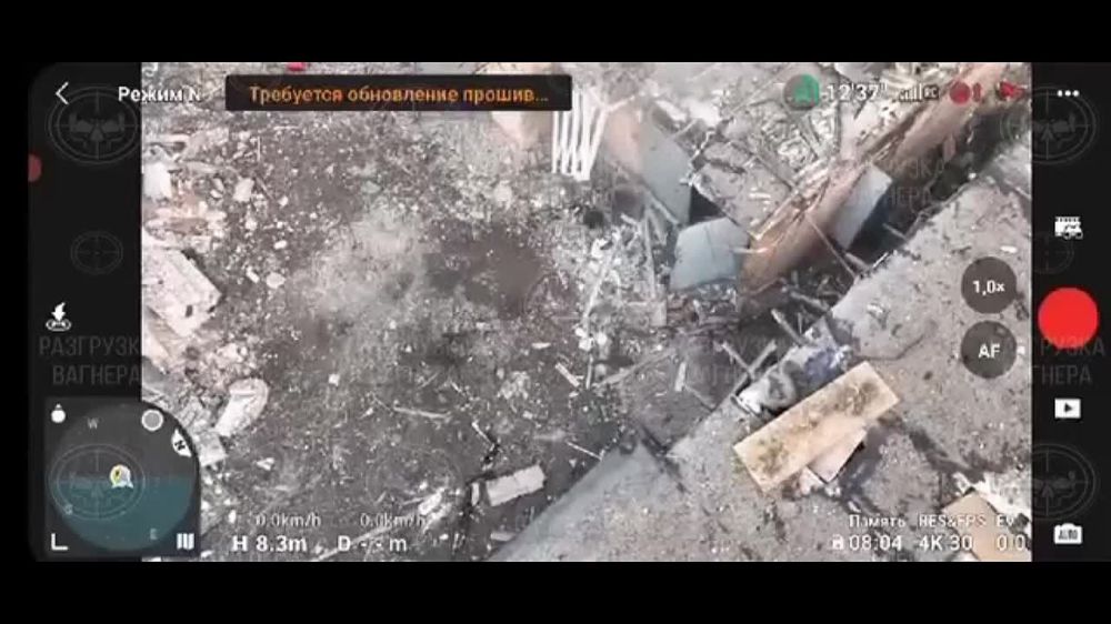 ���� �������: ����� ����������� ��������� ����� ��� "������" � �������, ������ � ������������