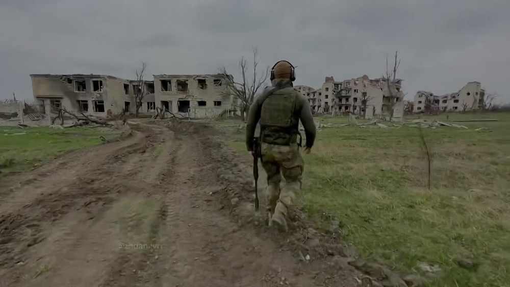 ����� ������: ���������� �����������. �������� � ������ ������ ������ �����������.