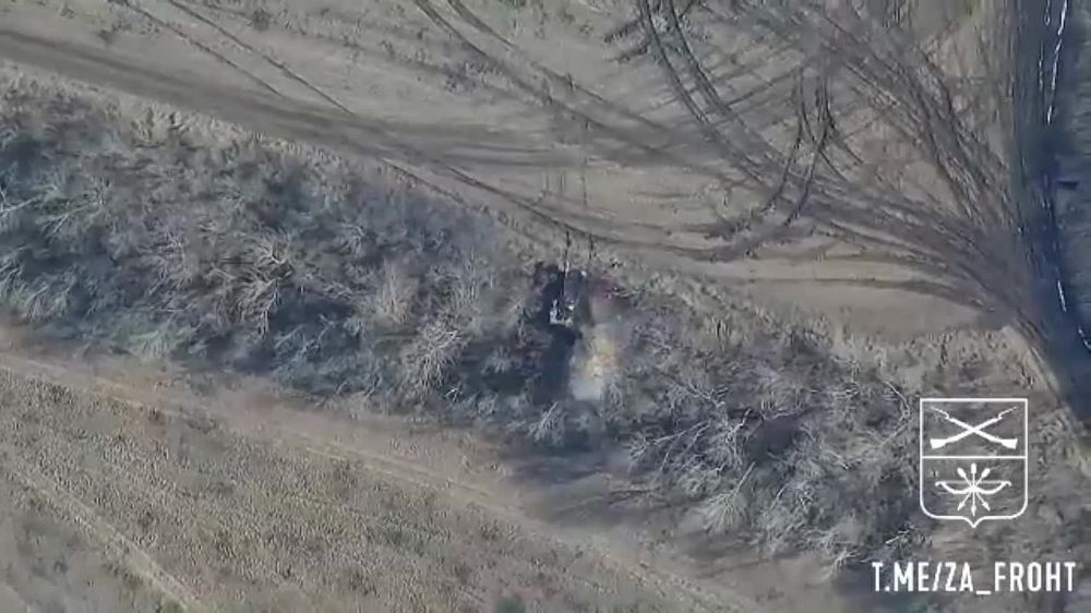 Юрий Котенок: Уже традиционная рубрика прилетов ударных БПЛА-камикадзе "Ланцет" по украинской технике