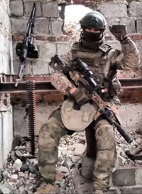 Виталий Киселев: С добрым утром!. Военнослужащий 14-й ОБрСпН ГУ на Угледарском направлении