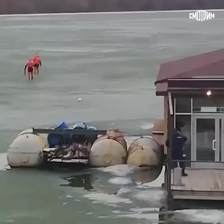 �����, � ������� ������ ��������, ��� �������: �����, ������� ��������� �� ������ ���� ������ ���������� � ����������, ������ �� ����������