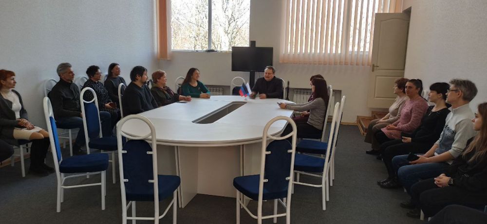 �������, 4 ������, �� ���� ��� ��������� ��������������� ������������� ����� ���������� ������� � �������� �����������