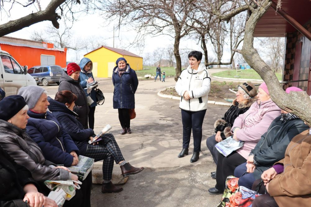 C������, 4 ������, ������ ����������� ����� ������������� ������ ������ ���� �������� ������� ���� ������� �� ������: ���������� 4 ����� ���� 25