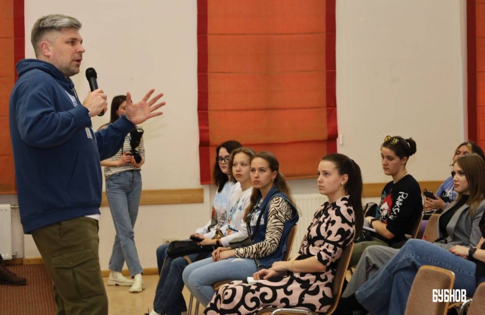 Илья Бубнов: - В Донецке Таврида? - Да!