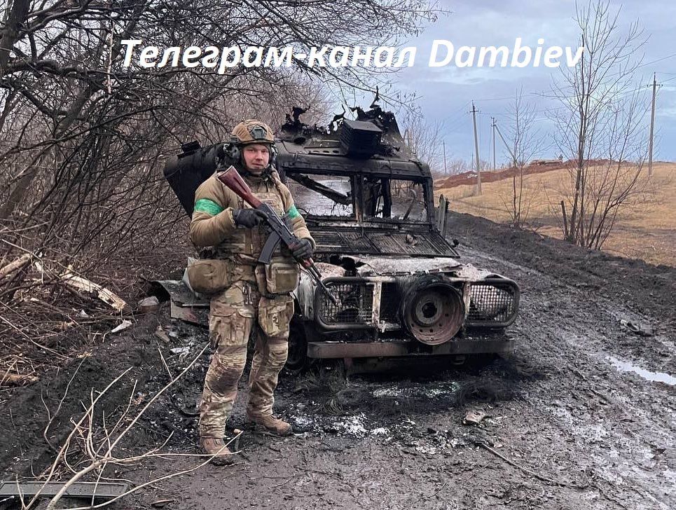 ������ �������: ������������ � ������ ���������� (�������) ������������� ����������� Land Rover Snatch, ���������� ��������������� ������� � �������� ������� ������ � �������� �� ���������� 3-� ��������� ��������� ������� ��� (������ ������� ��� �����)