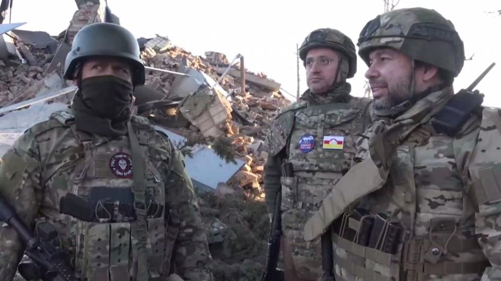 ������������� ������� 24 �������, ���������� � ���������. ����� 10 ������ �� �������