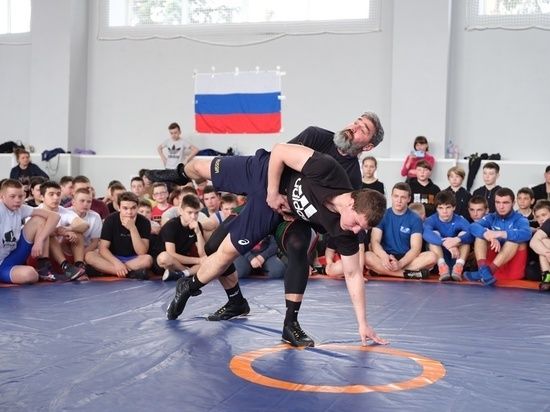 Всероссийский проект «Герои с нашего двора!» пришёл в ДНР