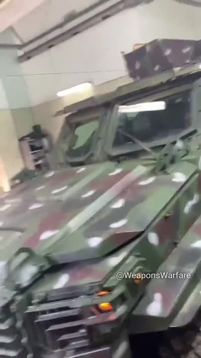 ������ �������: ��������������� BATT UMG ������������ ������������ �������� �he Armored Group (TAG) �� ���������� ���. �� ���������� ����������, "���� �� ����� �������� ������" ���������������� ������� � �������� ��� ������� 100 ���� �����