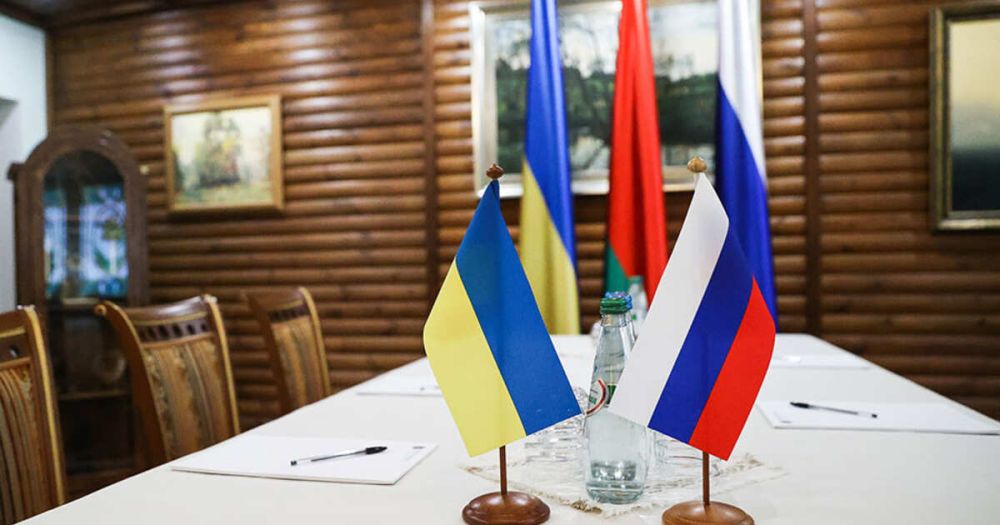 Foreight Affairs: США заставят Украину сесть за стол переговоров с РФ