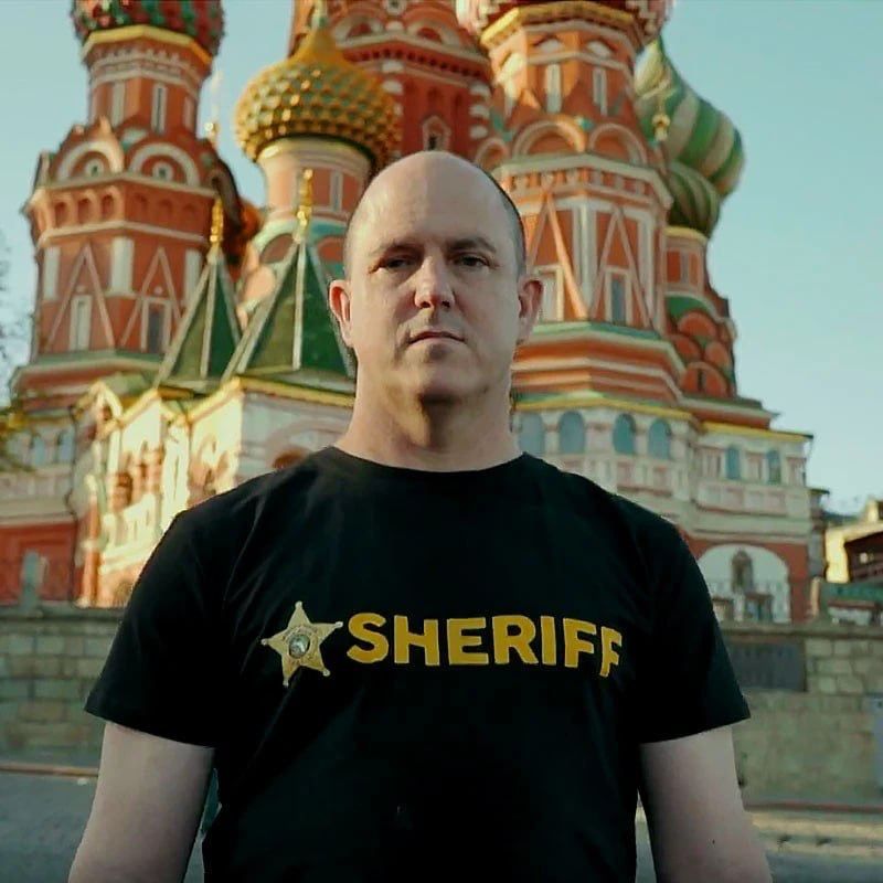 Пассажир московского метро попытался задержать бывшего морпеха США и журналиста Джона Дугана, чтобы сдать его полиции