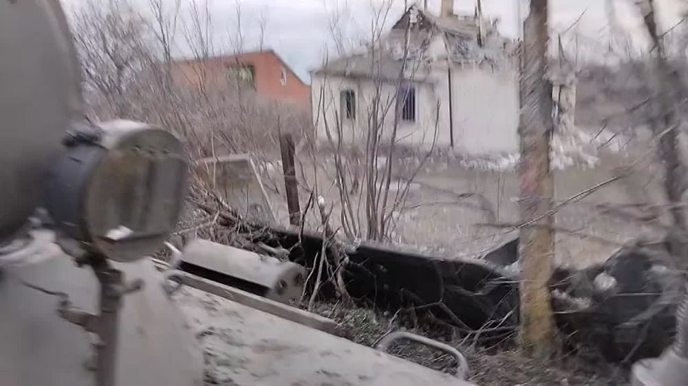 ������ �������: ������������ � ������ �������� ���������� ���� �-64��