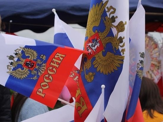 100 тысяч жителей новых регионов РФ участвовали в проектах "Россия - страна возможностей"