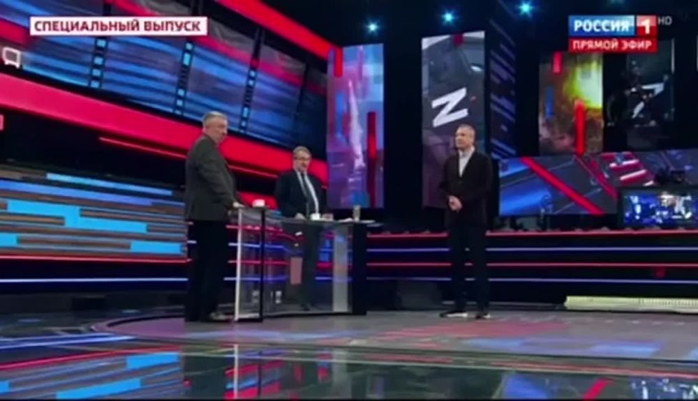 Депутат Госдумы Гурулёв предложил переселить «нормальных» американцев в РФ и отправить их работать на заводы