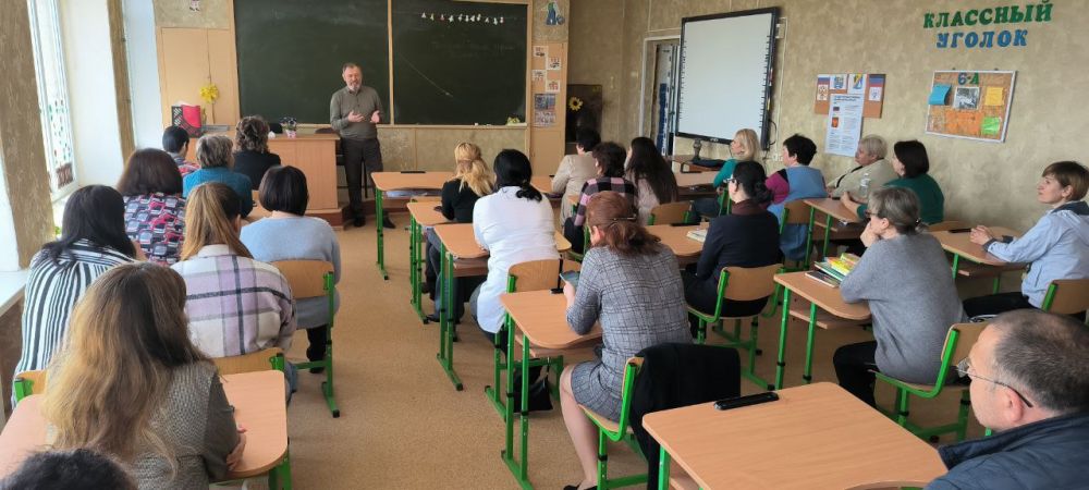 ����� �����: � ������� 27 ������ ���������� � ����������� ��������� ����� �1. ��������������� ������� ����������� ������� � ������������� � ������������ �������� � ������ � ����������