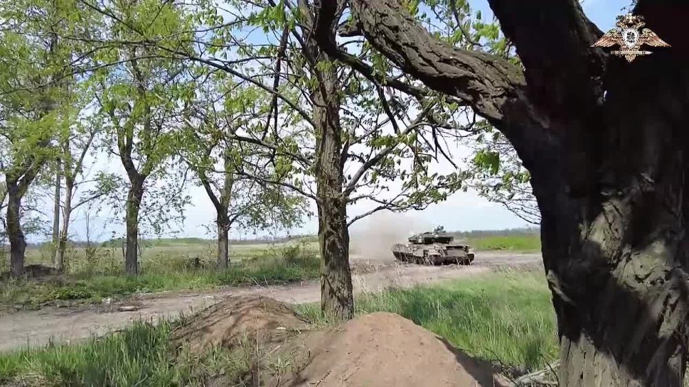 ����� 1-� ���������� ������� ������ ���������� ����� � ��������