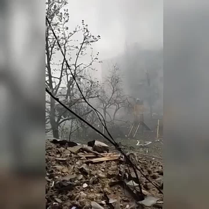 Юрий Котенок: Атмосфера западных окраин Бахмута, удерживаемых ВСУ. "Оркестр" продолжает медленное продвижение в городских кварталах