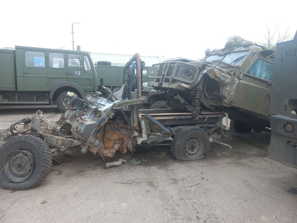 ������ �������: ��� ���� ������������ � ������ ���������� (�������) ������������� ����������� Land Rover Snatch, ����������...