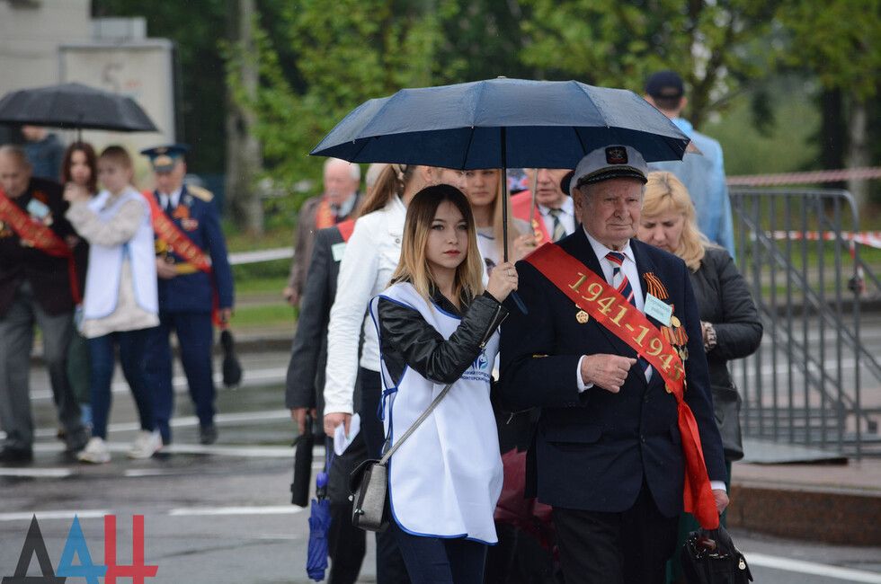 Более 100 жителей ДНР присоединились к всероссийскому движению «Волонтеры Победы»
