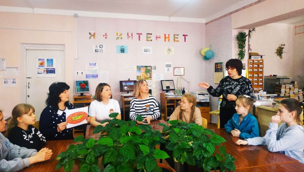 Руслан Дудников: Сегодня, 4 мая 2023 года, в МБУ «Иловайская городская библиотека» состоялись литературные чтения «Сильные духом»