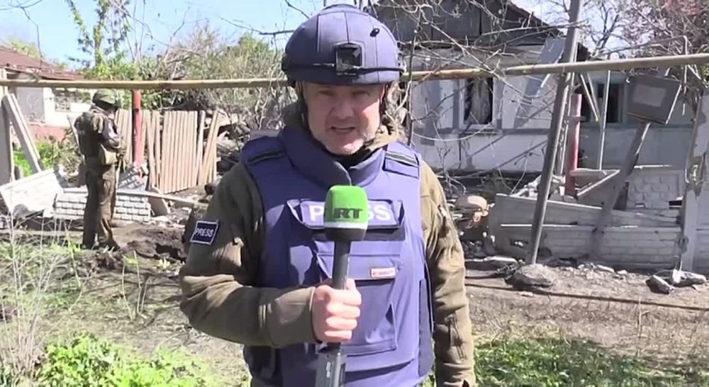 Роман Косарев: На видео — последствия обстрела частного сектора в Будённовском районе Донецка