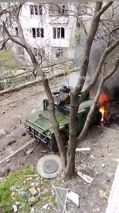 ������ �������: �������� ����� �� �����, ��� ���� ������������ ���������� ������������� Humvee ������������� ������������ � ����������