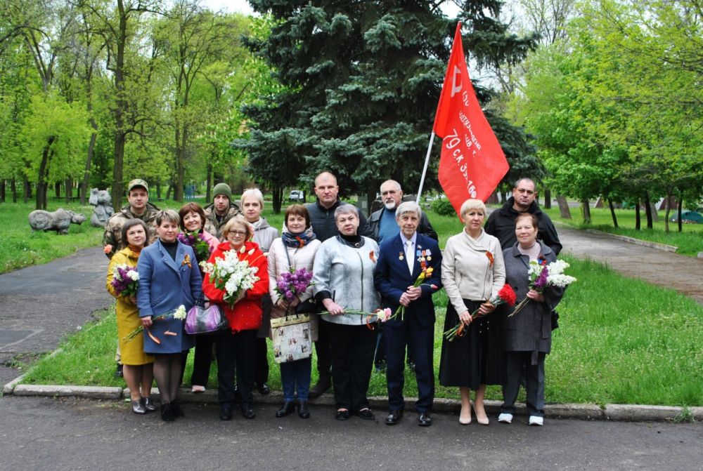 ����� ���������: �������, 9 ���, � ������������ ������, � ������ ������� ������������� ������������ ������ ������� ������� ������������� �������, ������ ���� �����������, ������������ �� ��� ������