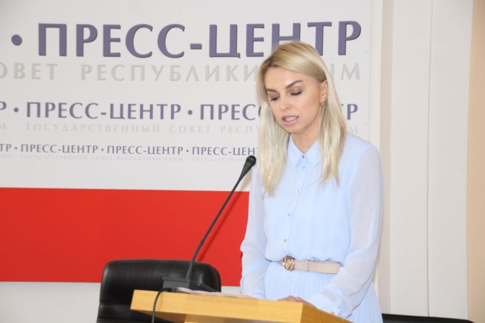 Анастасия Гридчина рассказала о деятельности Украинской общины Крыма на заседании Комитета ГС РК по народной дипломатии и межнациональным отношениям