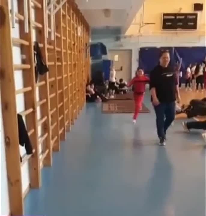 ������� ������ ����� ����� � ������ ������ �������-�� ������ ���� ����
