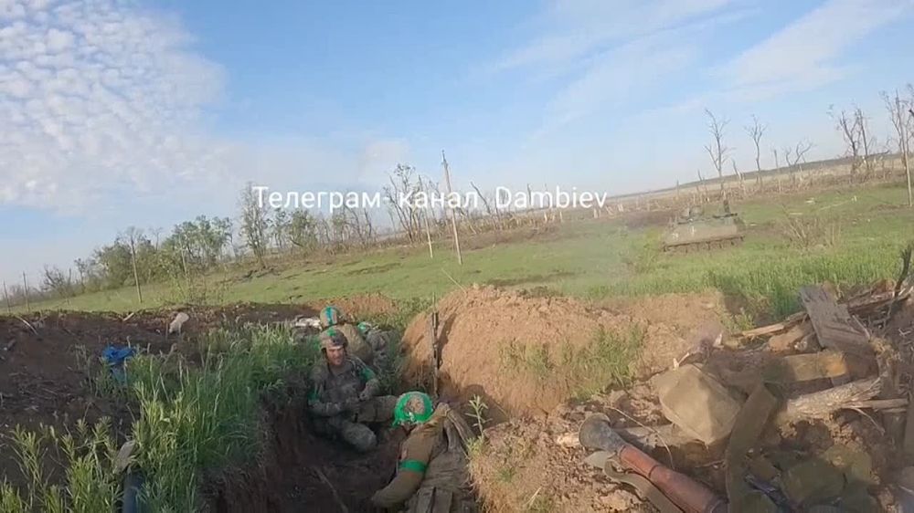 ������ �������: ������ � ������� 3-� ��������� ��������� ������� ��� (������ ������� ��� �����) � ������ ����������