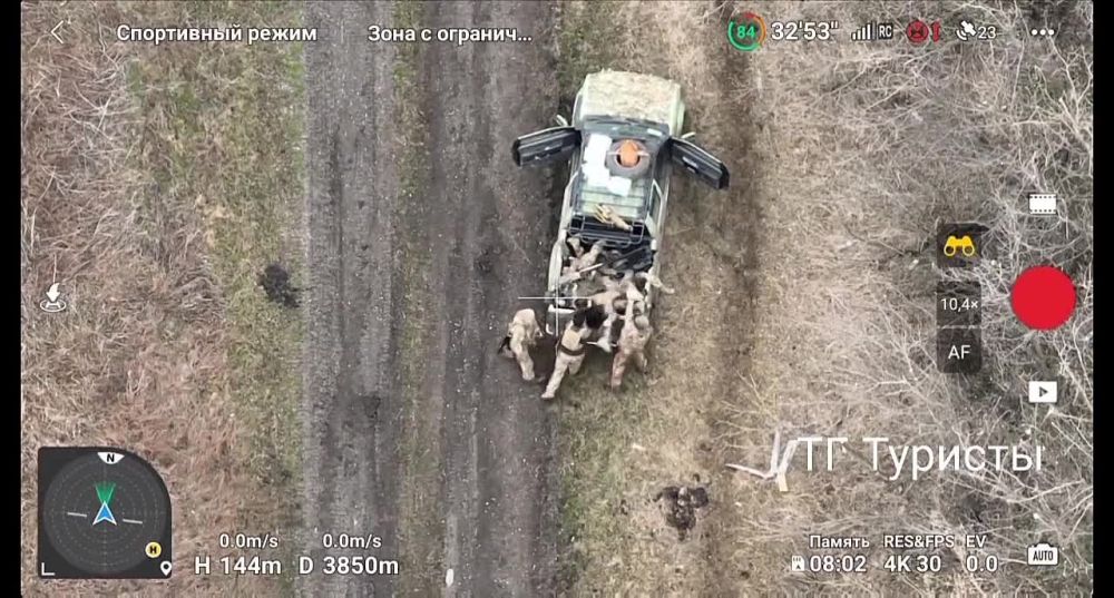 ����������� ��� ��� ��������: �������� �������� ���� ����� ������ ����� ������� � 200 ��������