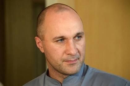 Владимир Путин наградил орденом Пирогова детского врача из ДНР Евгения Жилицына