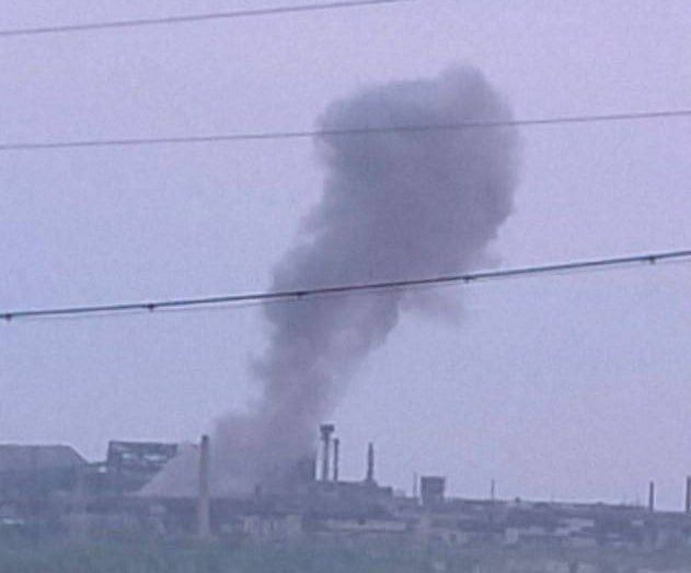 Юрий Котенок: В Мариуполе взрыв в районе "Азовстали"