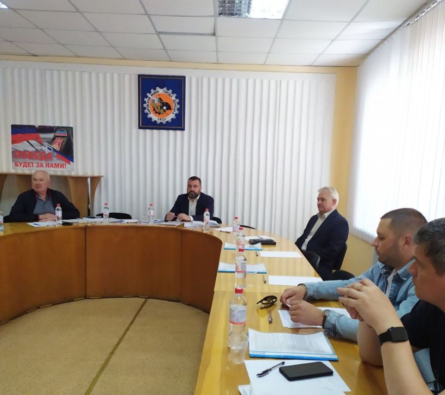 ���� ������: �������� ���������. 25 ��� � ������������� ���������� ������ �. ������� ���������� �������� ���������...