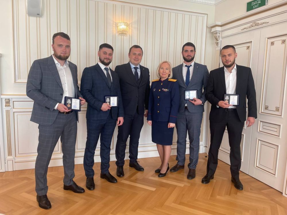 Илья Бубнов: Вместе с Министром молодёжной политики ДНР Кириллом Макаровым, Министром по молодёжной политике Запорожской...