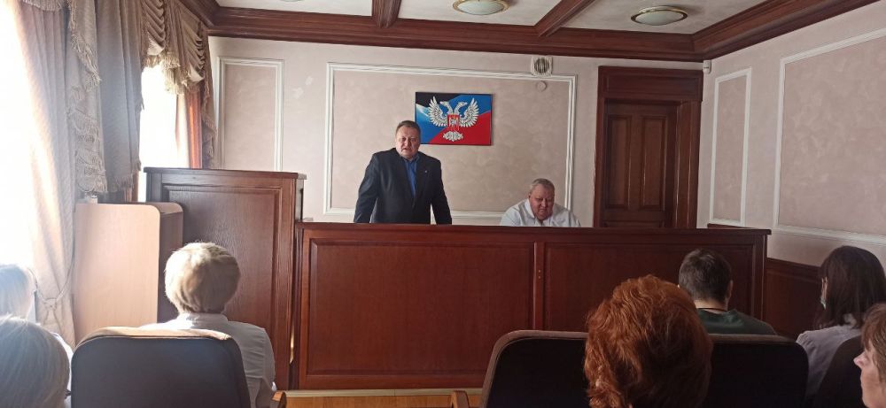 �������, 2 ����, �� ���� �������� ����������� �������� ������� ������, ���������� ������� � �������� �����������