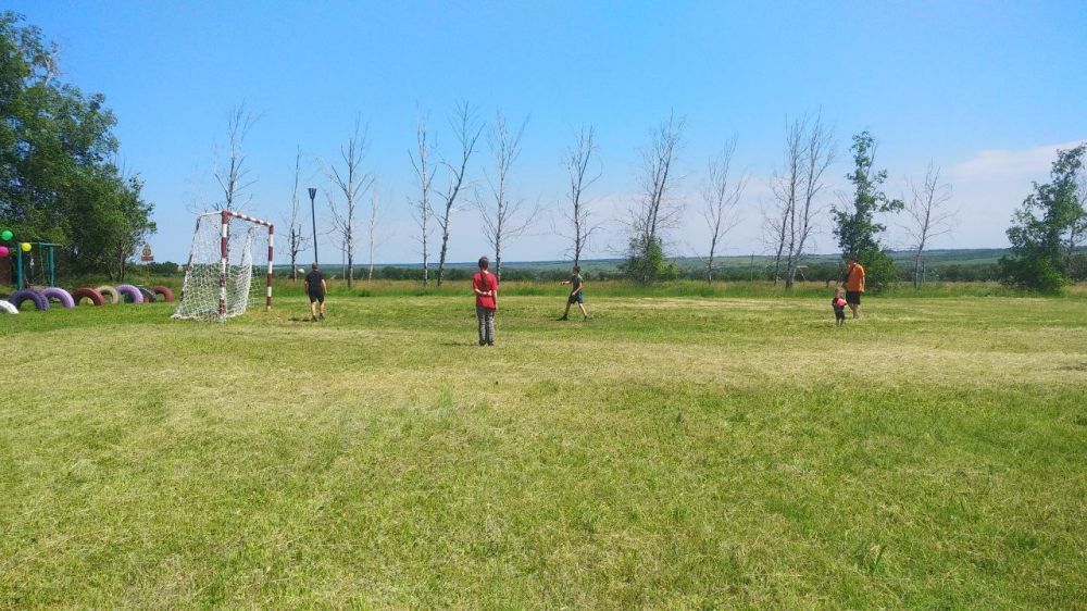 ���� �����������: �������, 04 ���� � ������ ������� ���������� �����������, ����������� ��� ������ ����� � �������� ��������� ����� ��������� ���������� ������� - ���������� �������� �������� ��������, ����������� � 1980 ����, ����� ������ ��� �����