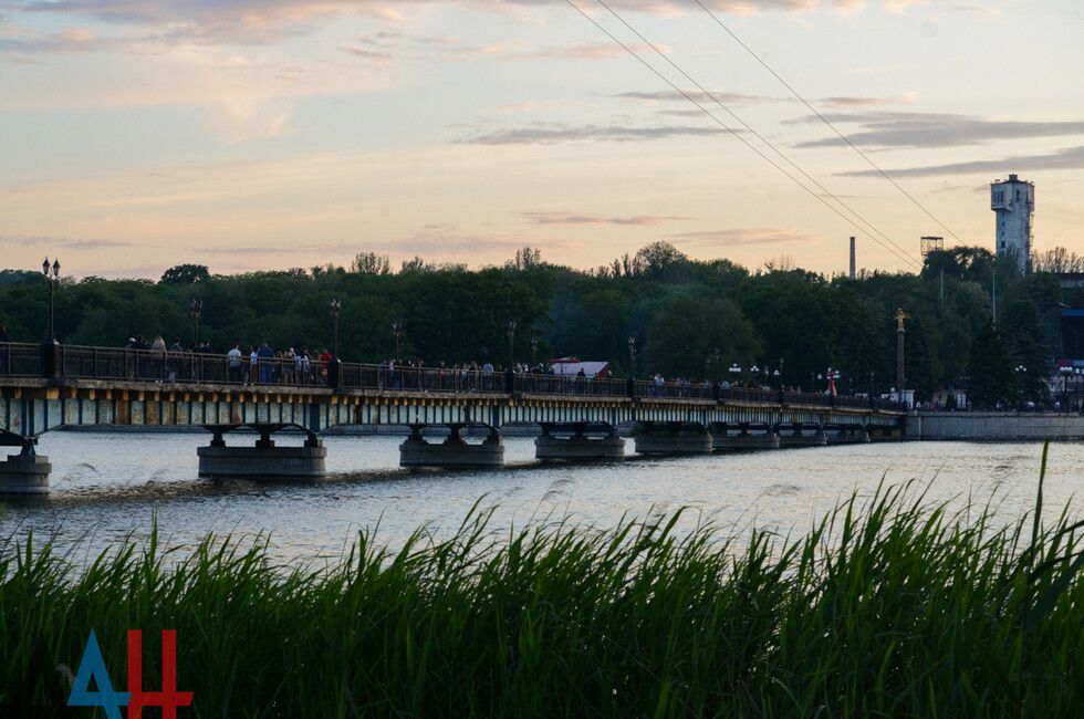 ��� � �������� ��������, 6 ����