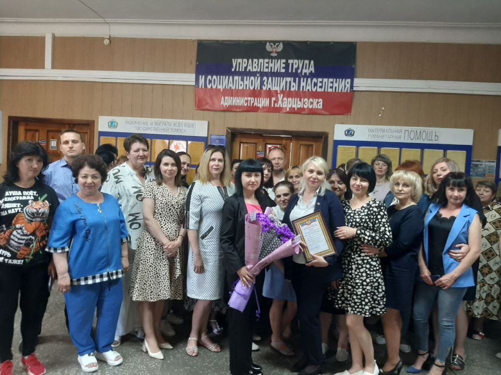 В четверг, 8 июня, в России отмечают День социального работника