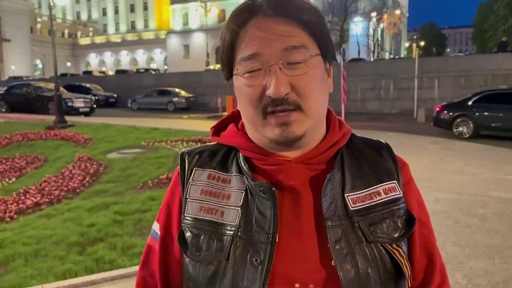 ������� ������� ����� ��������� �������� ������ �������, � ����� ����������� � ���� ������