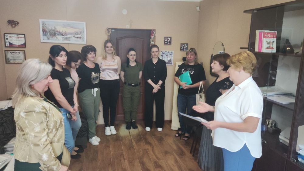 ���� ������: �������, 14 ����, ����� ������������� ������������� ������ ������ �������, ������ ������� � �������� ����������� 6 ��������� ��� ���� �� ���������