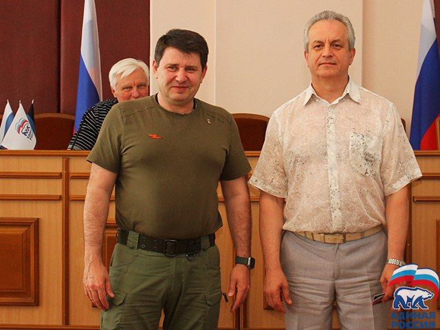 Работники «Макеевугля» пополнили ряды «Единой России»