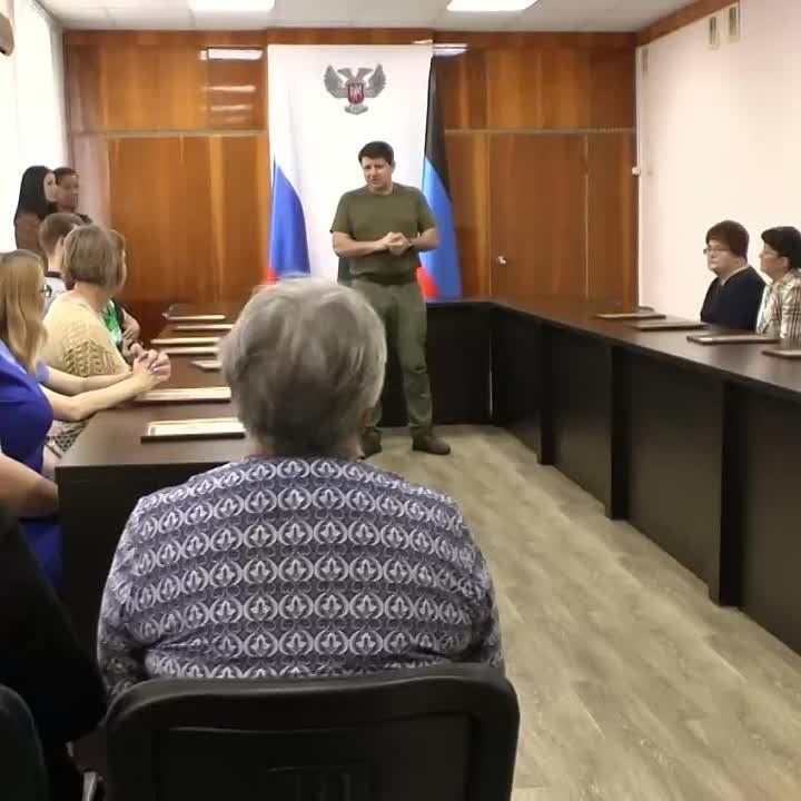 Владислав Ключаров: В преддверии Дня медицинского работника поздравил медработников с профессиональным праздником